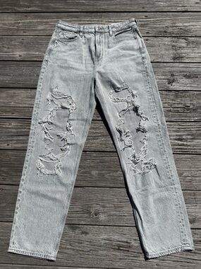 American Eagle High Rise Haze Grey Ripped Mom Straight Jeans (Long)